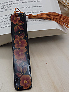 Large Bookmark | B