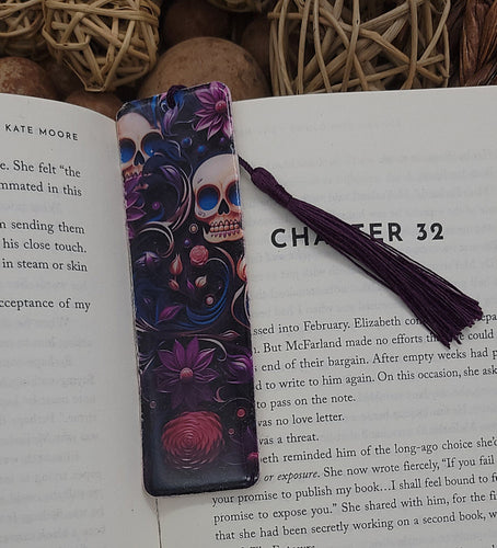 Large Bookmark | K