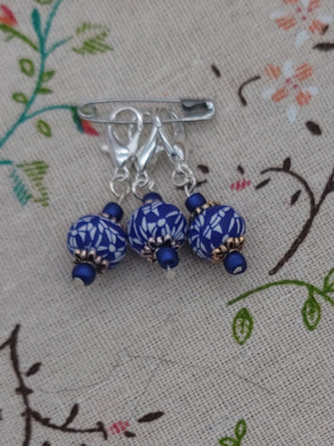 Blue & White Stitch Markers | Crochet