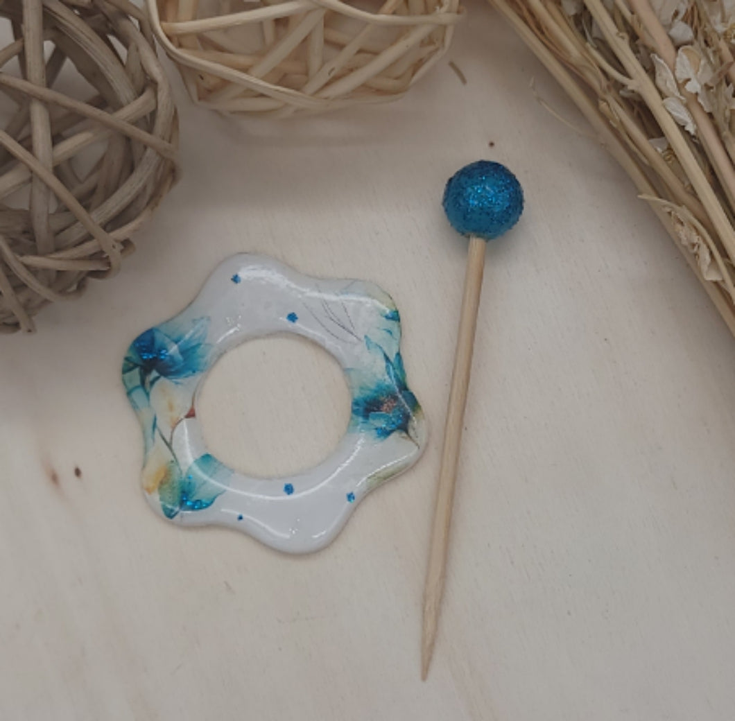 Turquoise Floral Shawl Pin | Flower Shape