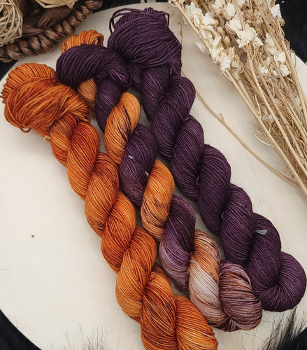 Darkness Blooms | Classic Sock yarn set